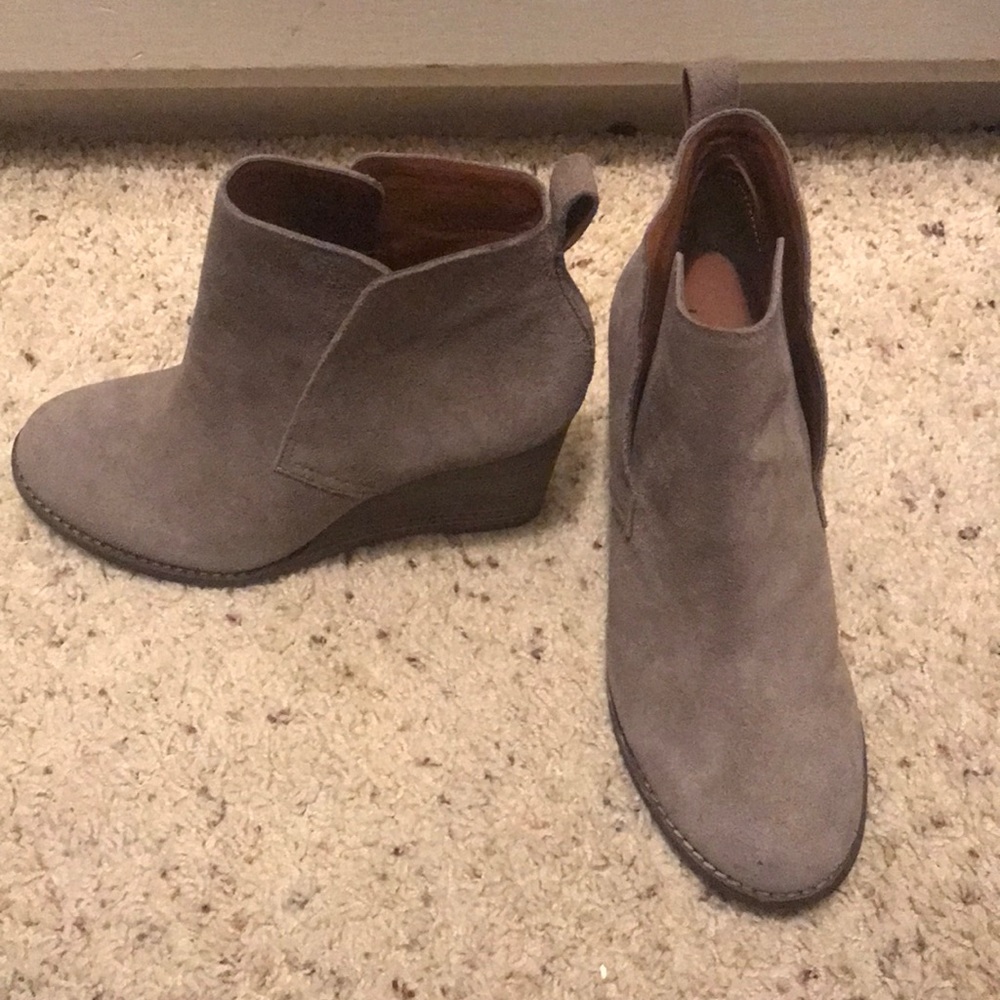 Lucky brand shoes